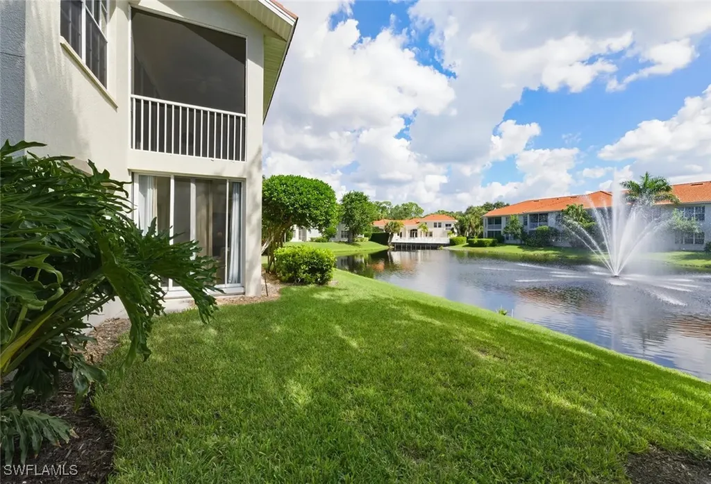 1051 Egrets Walk Circle Naples FL 34108