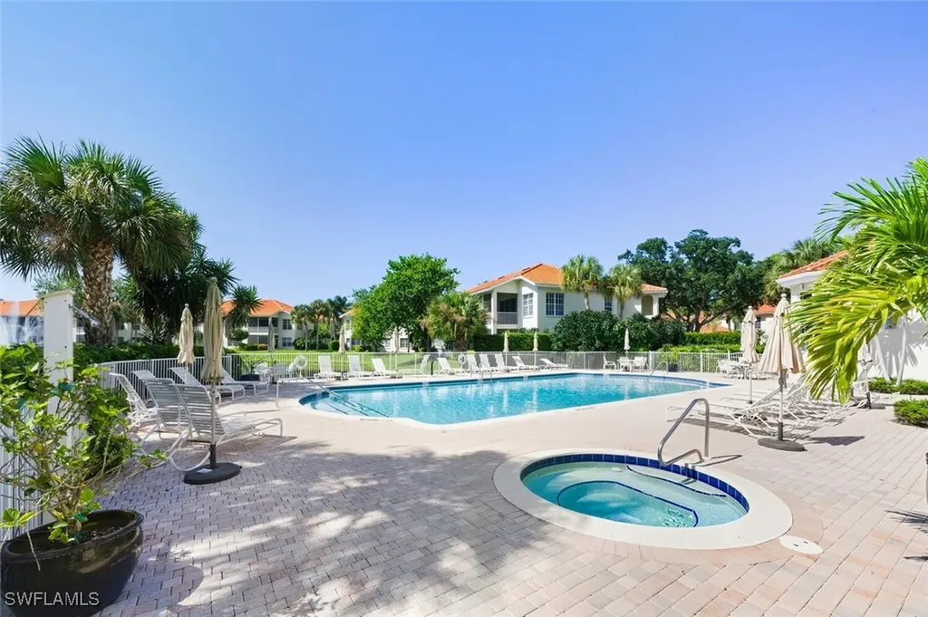 1051 Egrets Walk Circle Naples FL 34108
