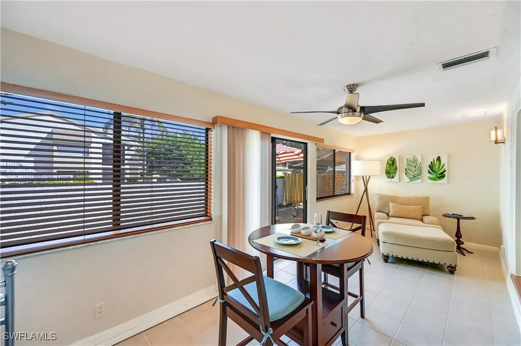 878 Meadowland Drive Naples FL 34108