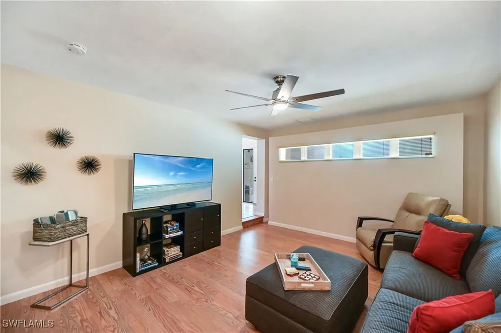 878 Meadowland Drive Naples FL 34108