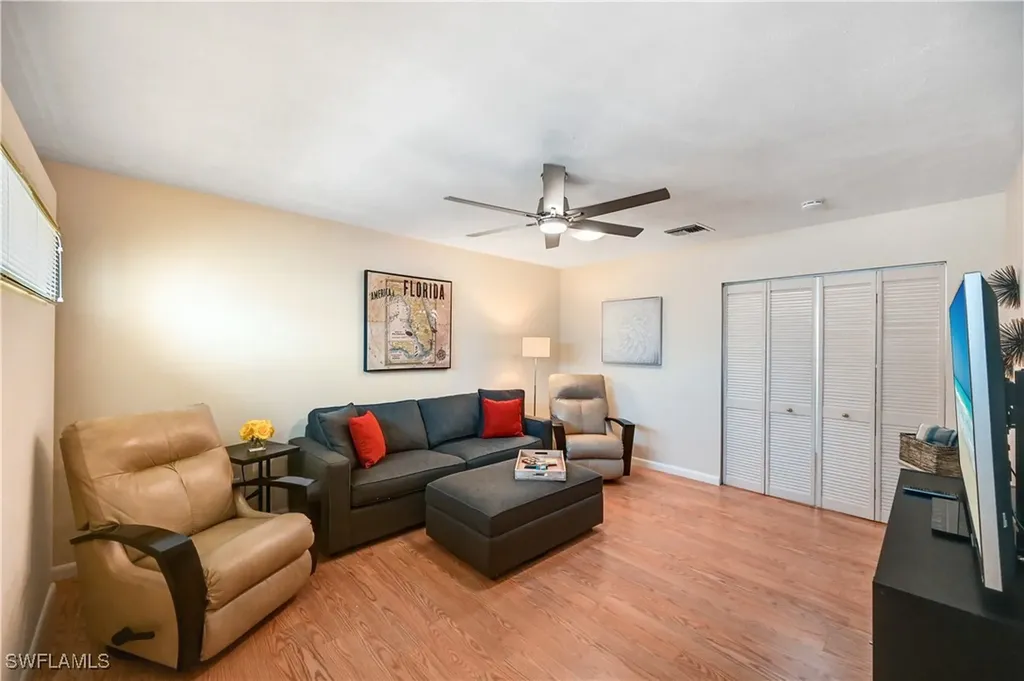878 Meadowland Drive Naples FL 34108