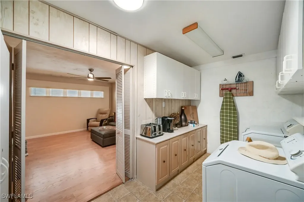 878 Meadowland Drive Naples FL 34108