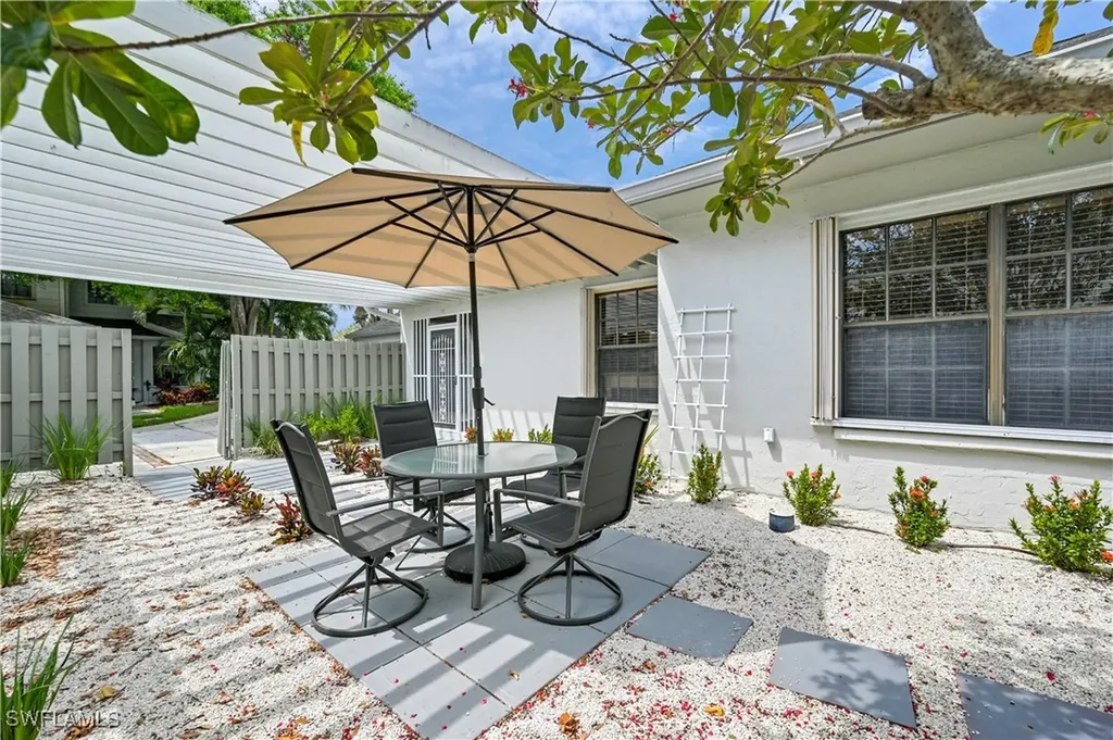 878 Meadowland Drive Naples FL 34108