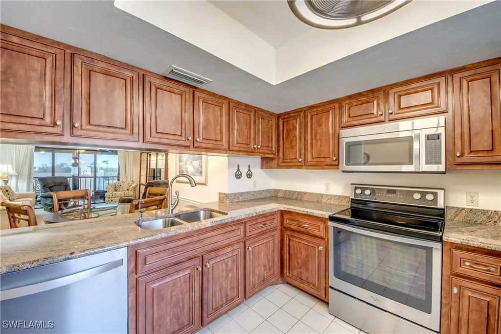 11060 Caravel Circle Fort Myers FL 33908
