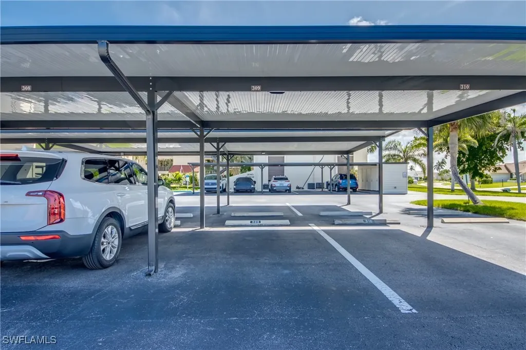 11060 Caravel Circle Fort Myers FL 33908