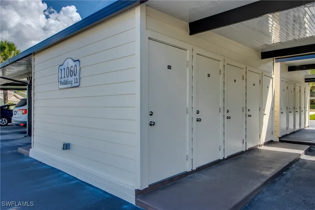 11060 Caravel Circle Fort Myers FL 33908