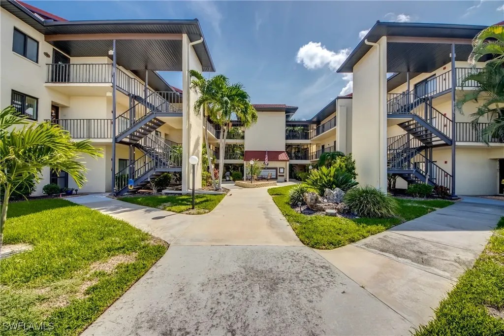 11060 Caravel Circle Fort Myers FL 33908
