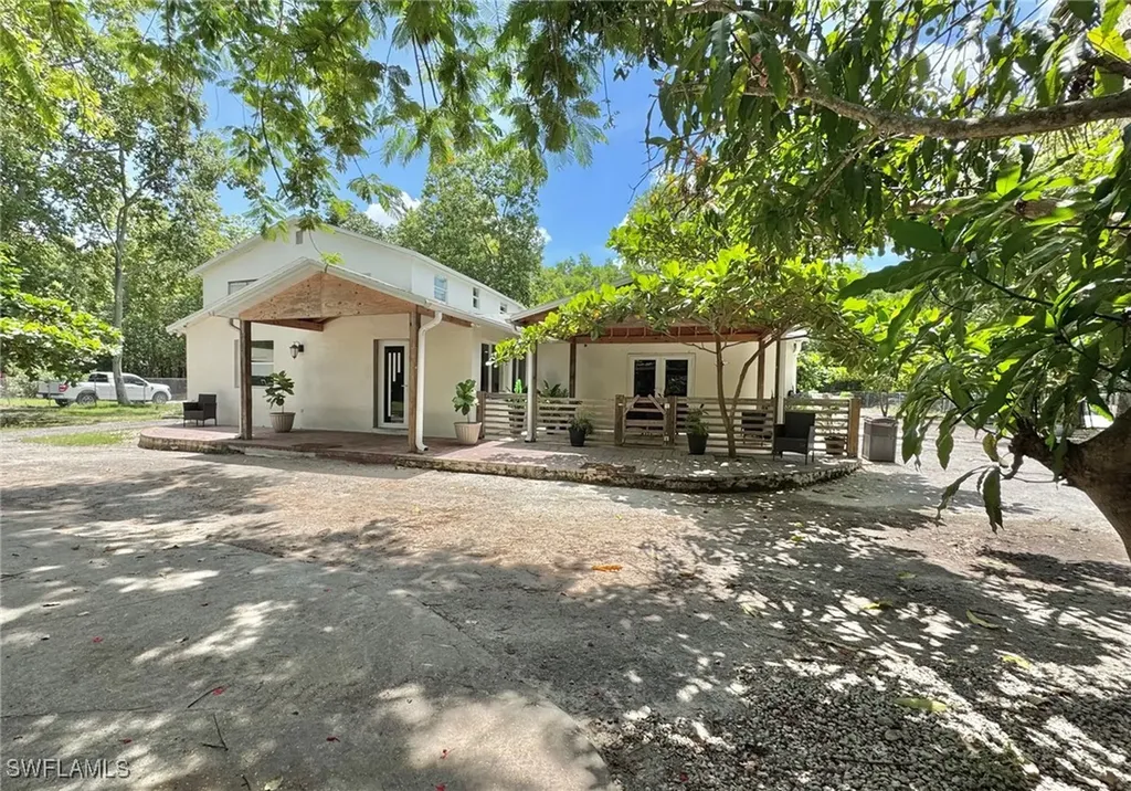 1904 Ivisa Avenue Naples FL 34117
