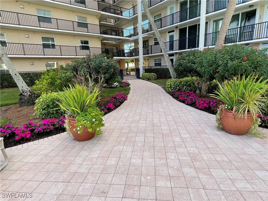 3500 Gulf Shore Boulevard N Naples FL 34103