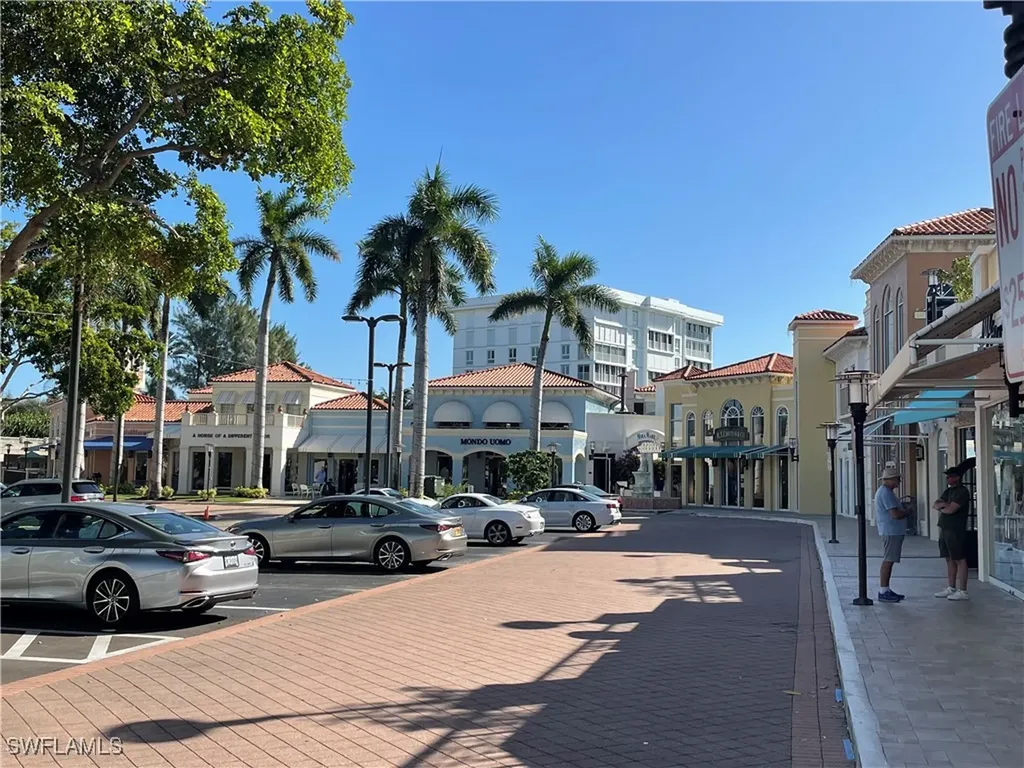 3500 Gulf Shore Boulevard N Naples FL 34103