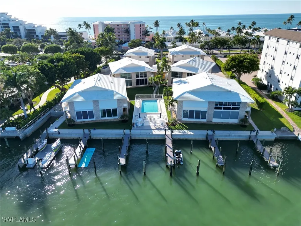 2500 Gulf Shore Boulevard N Naples FL 34103