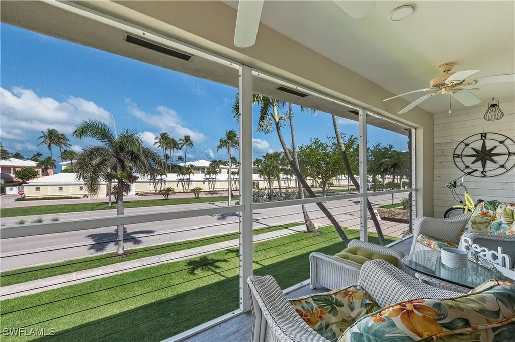 2500 Gulf Shore Boulevard N Naples FL 34103