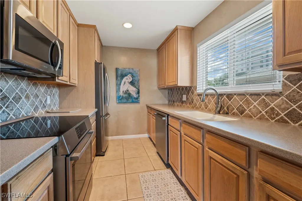 2500 Gulf Shore Boulevard N Naples FL 34103