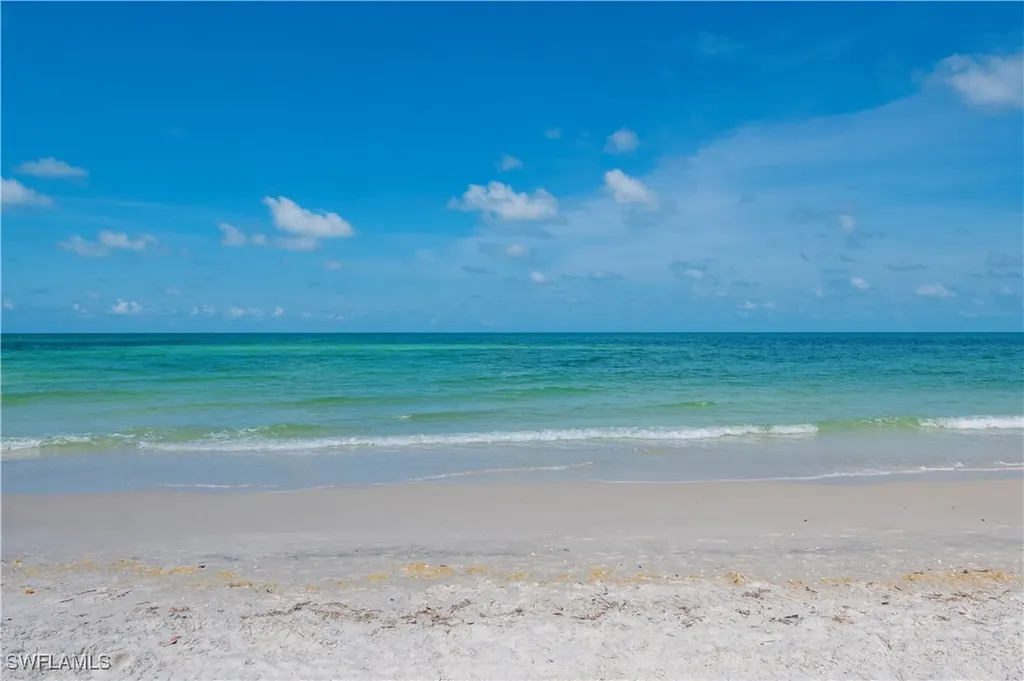 2500 Gulf Shore Boulevard N Naples FL 34103