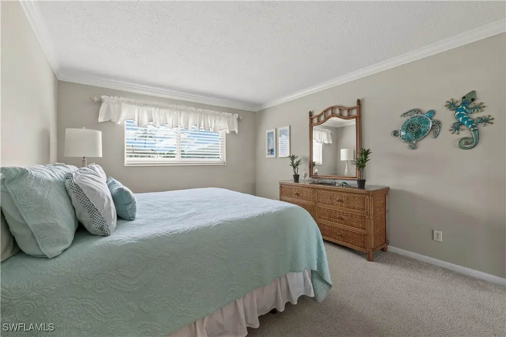 2500 Gulf Shore Boulevard N Naples FL 34103