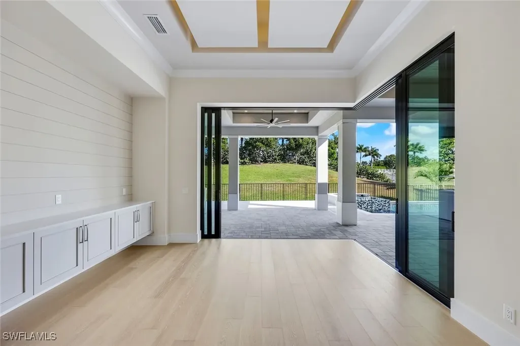 14282 Charthouse Circle Naples FL 34114