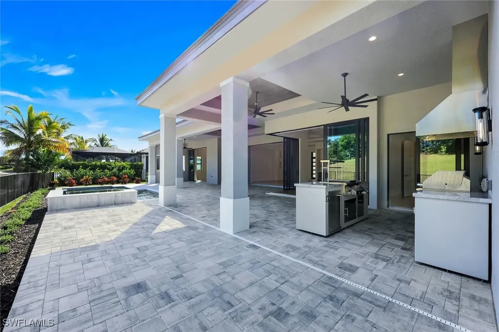 14282 Charthouse Circle Naples FL 34114
