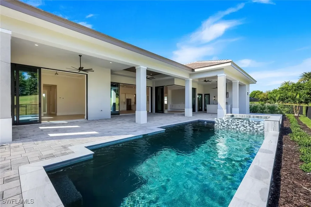 14282 Charthouse Circle Naples FL 34114