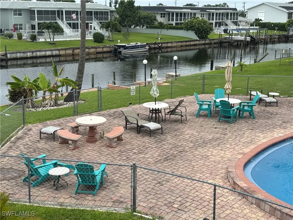 879 SE 46th Lane Cape Coral FL 33904