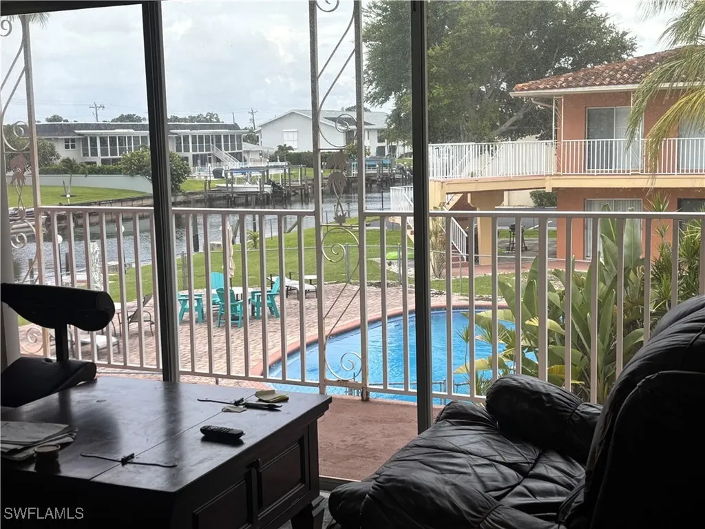 879 SE 46th Lane Cape Coral FL 33904