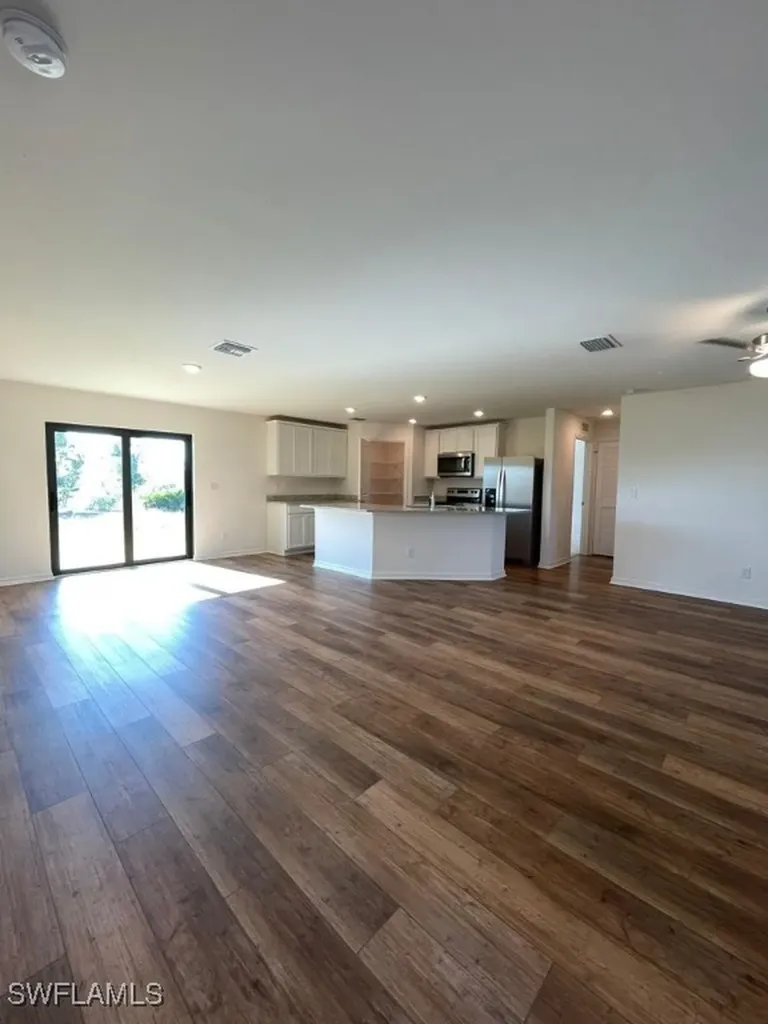 861 Winwood Circle Fort Myers FL 33913