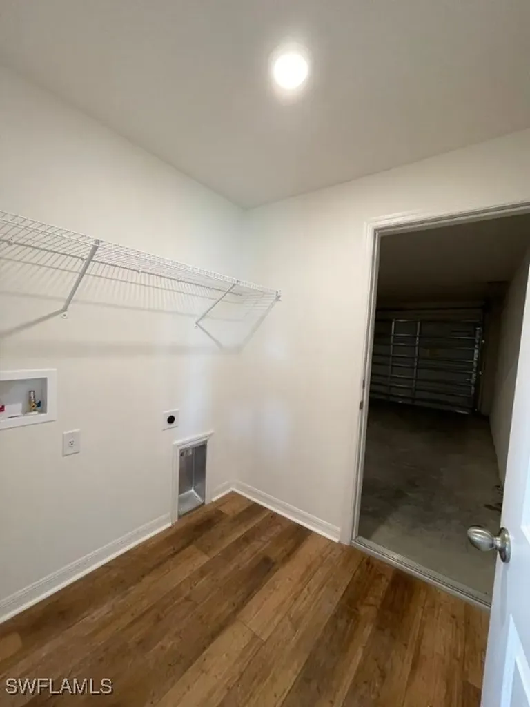 861 Winwood Circle Fort Myers FL 33913