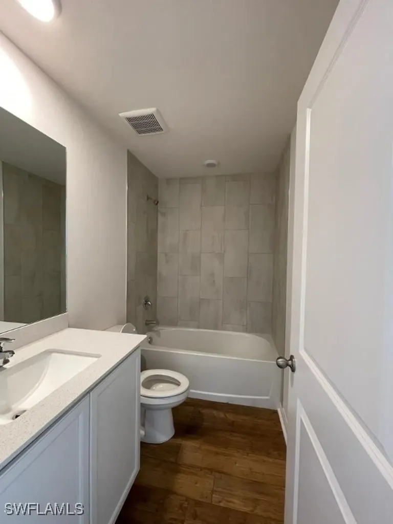 861 Winwood Circle Fort Myers FL 33913
