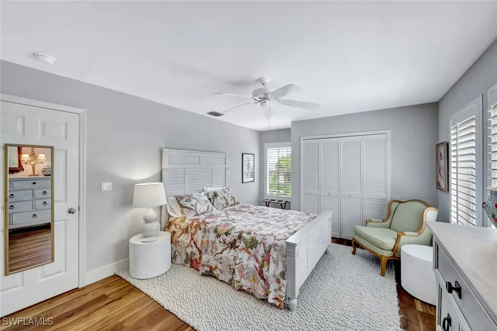 1874 Farm Trail Sanibel FL 33957