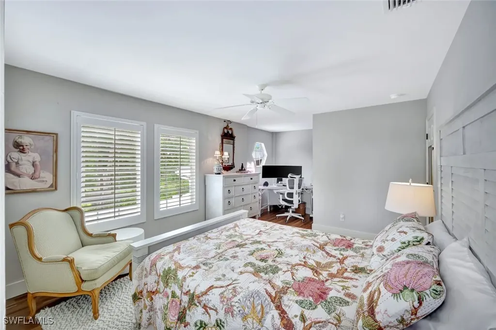 1874 Farm Trail Sanibel FL 33957
