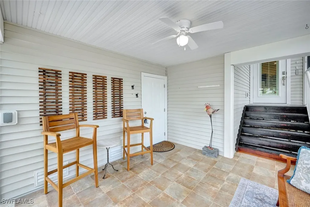 1874 Farm Trail Sanibel FL 33957