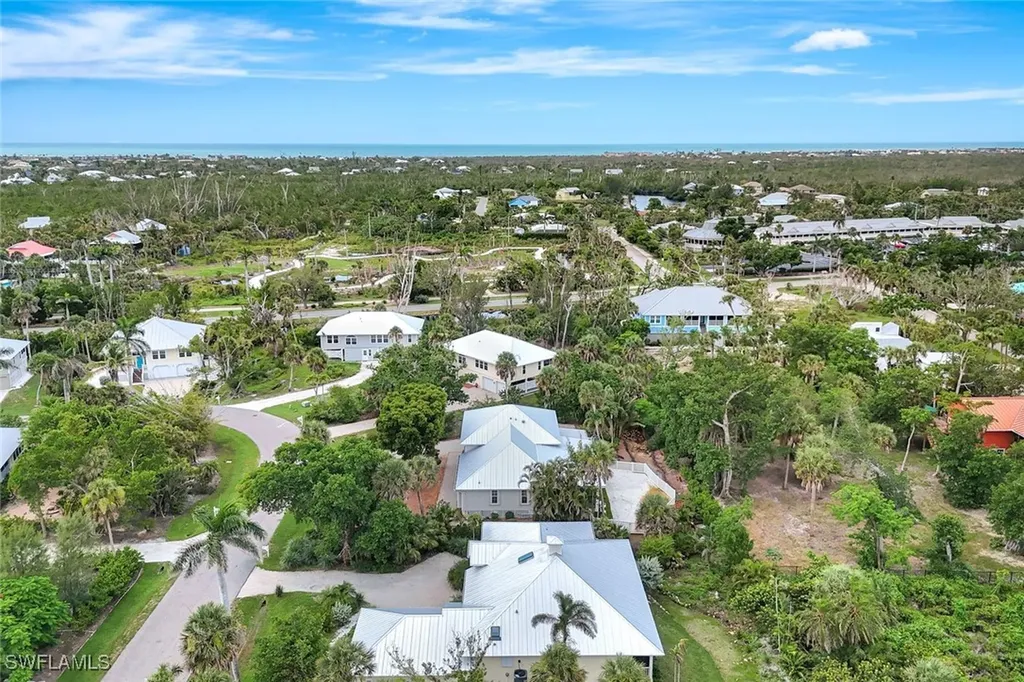 1874 Farm Trail Sanibel FL 33957