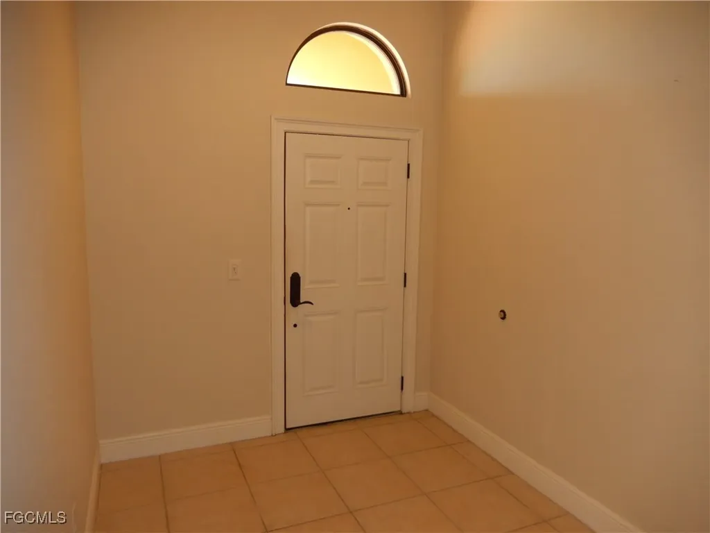 1625 SE 46th Street Cape Coral FL 33904