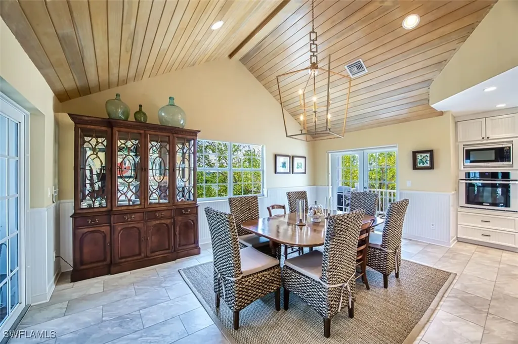 5438 Shearwater Drive Sanibel FL 33957