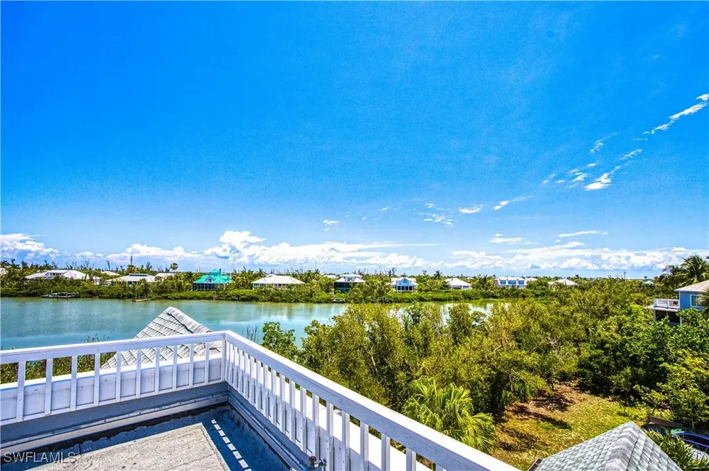 5438 Shearwater Drive Sanibel FL 33957