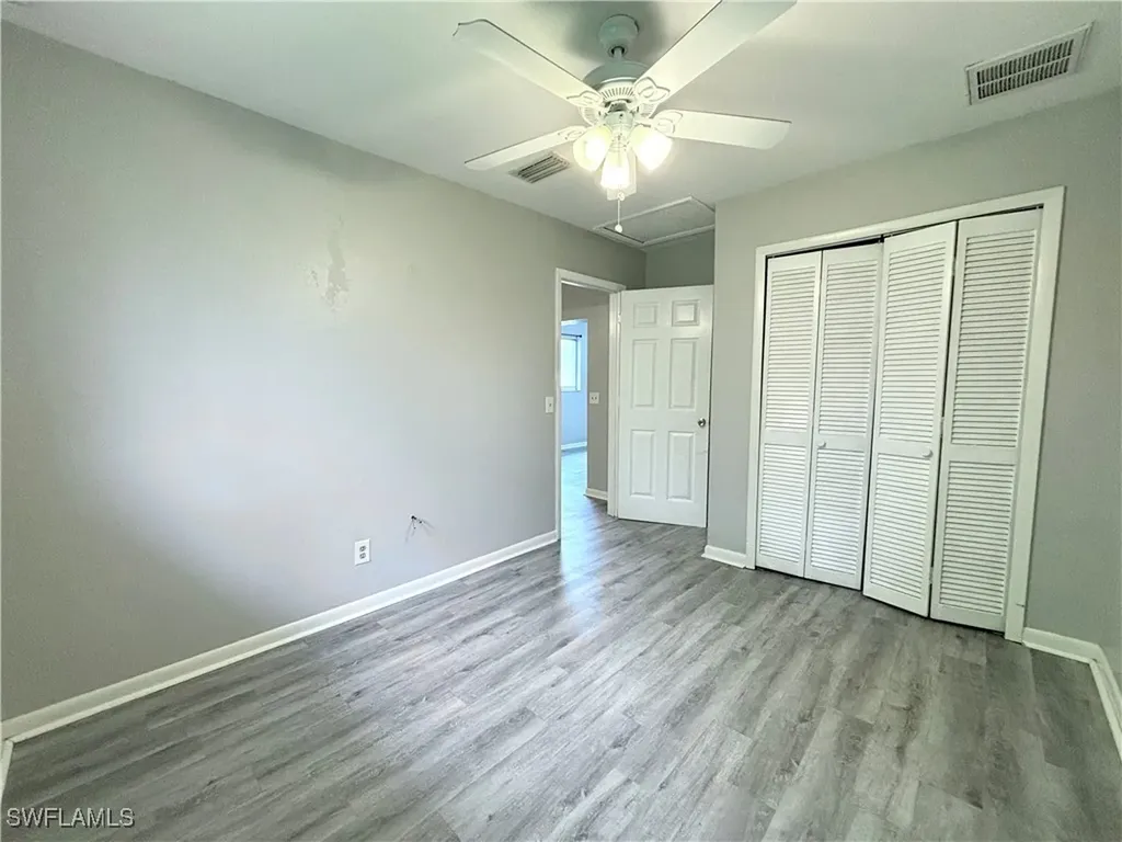 1718 SW Santa Barbara Place Cape Coral FL 33991