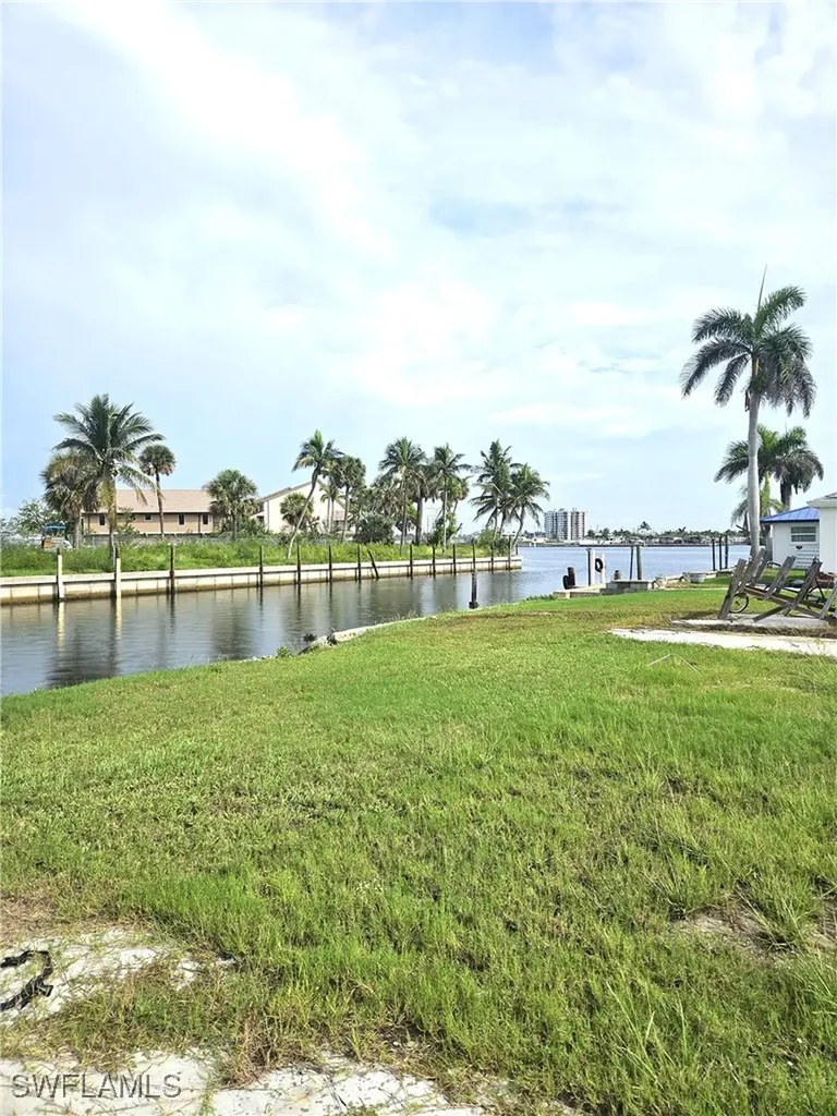 863 Oak Street Fort Myers Beach FL 33931