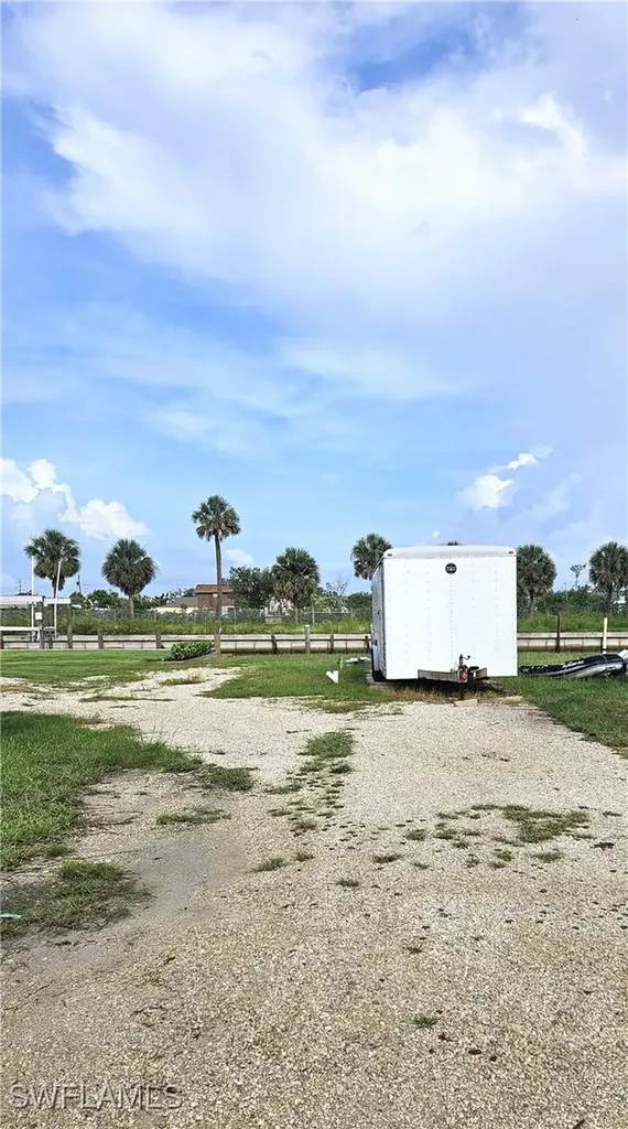 863 Oak Street Fort Myers Beach FL 33931