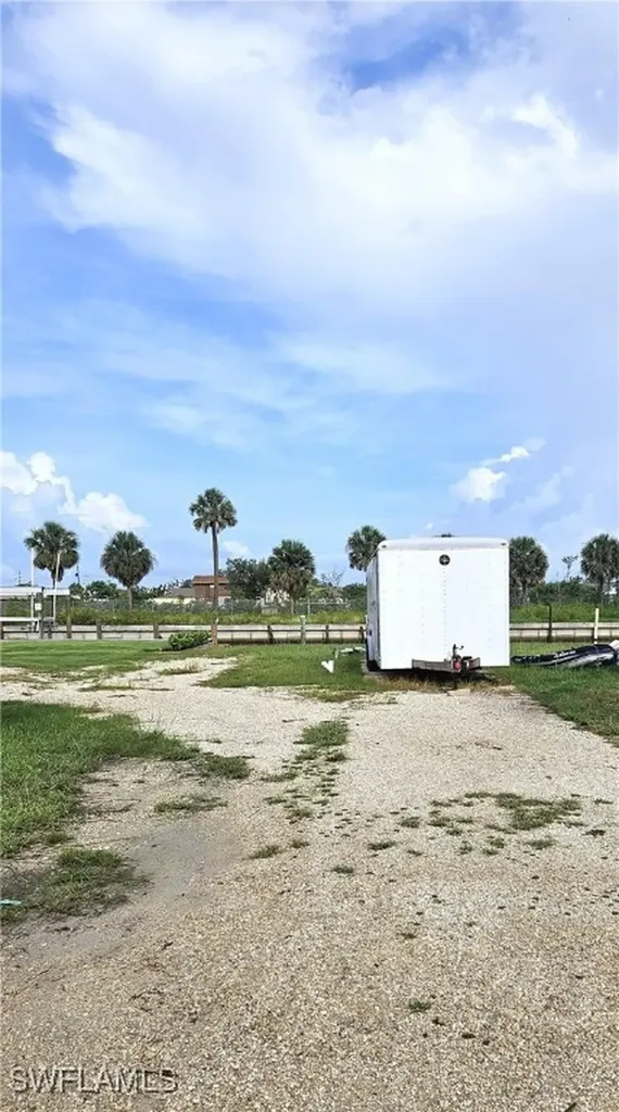 863 Oak Street Fort Myers Beach FL 33931