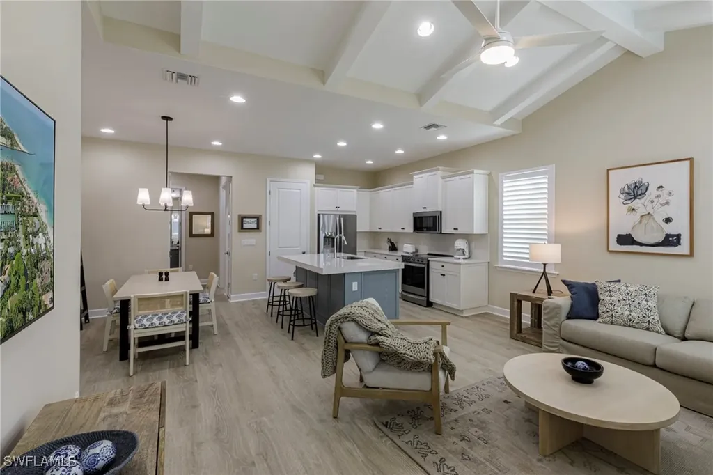 7184 Cayo Coco Lane Naples FL 34113