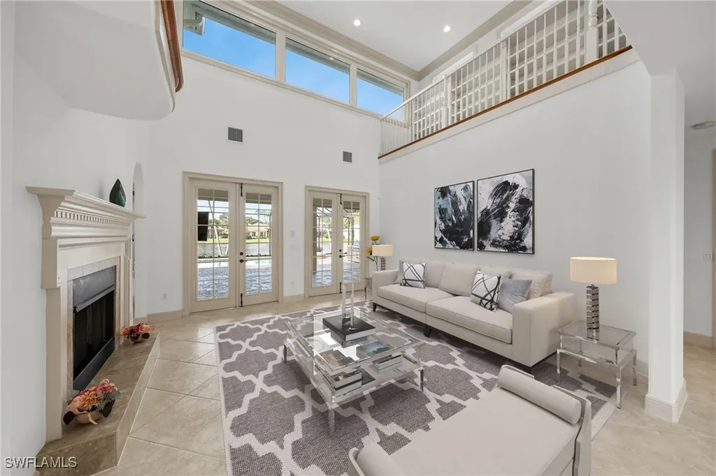 4009 Treadwater Court Naples FL 34109