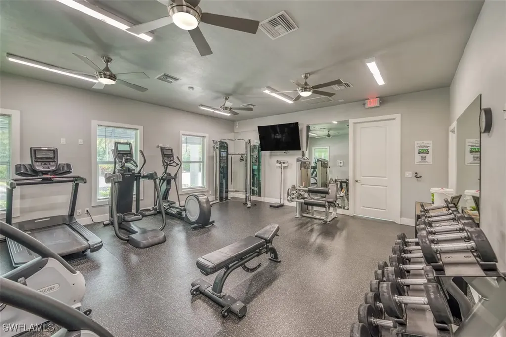 4009 Treadwater Court Naples FL 34109