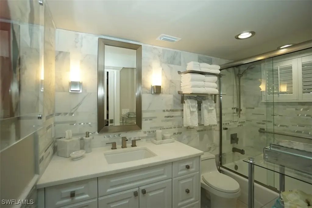 480 5th Street S Naples FL 34102