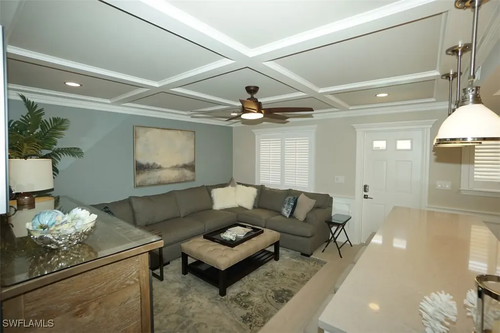480 5th Street S Naples FL 34102