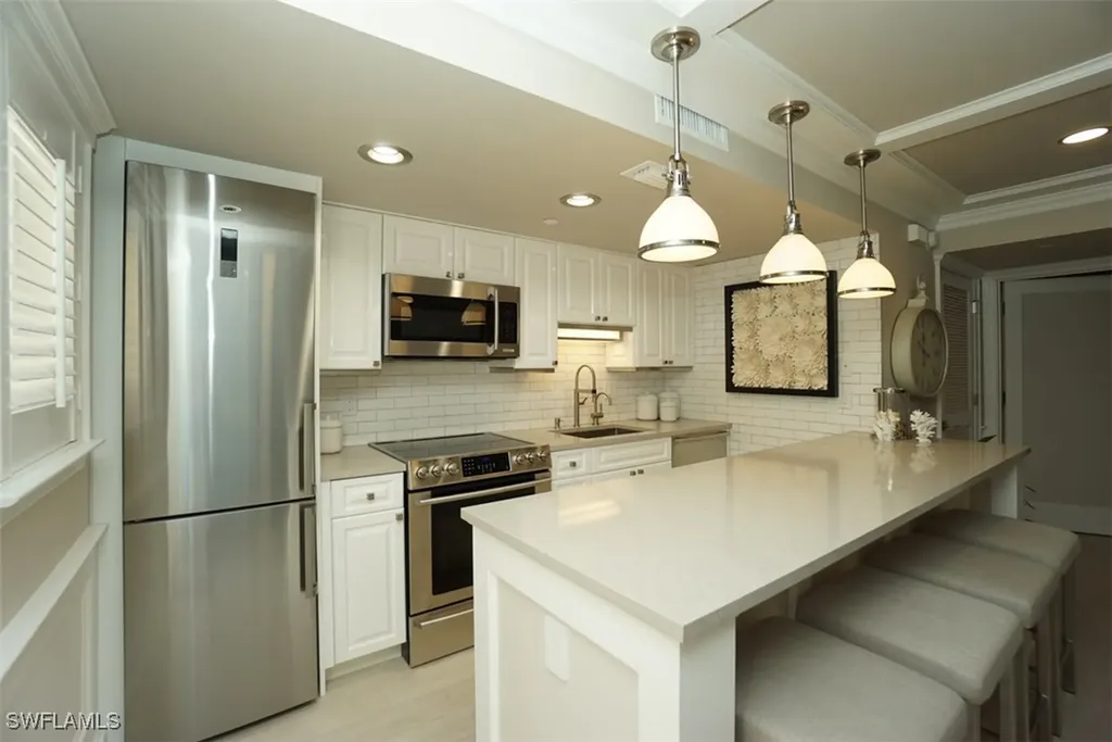 480 5th Street S Naples FL 34102