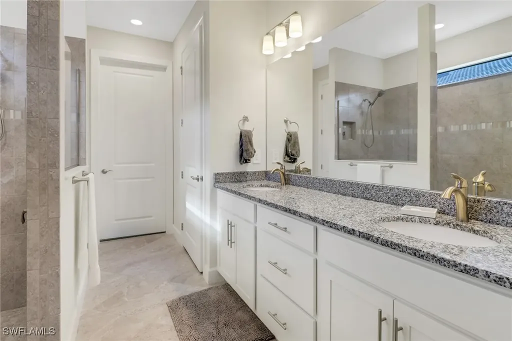 16562 Windsor Way Alva FL 33920