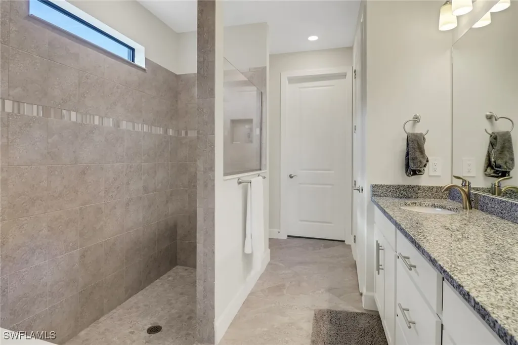 16562 Windsor Way Alva FL 33920