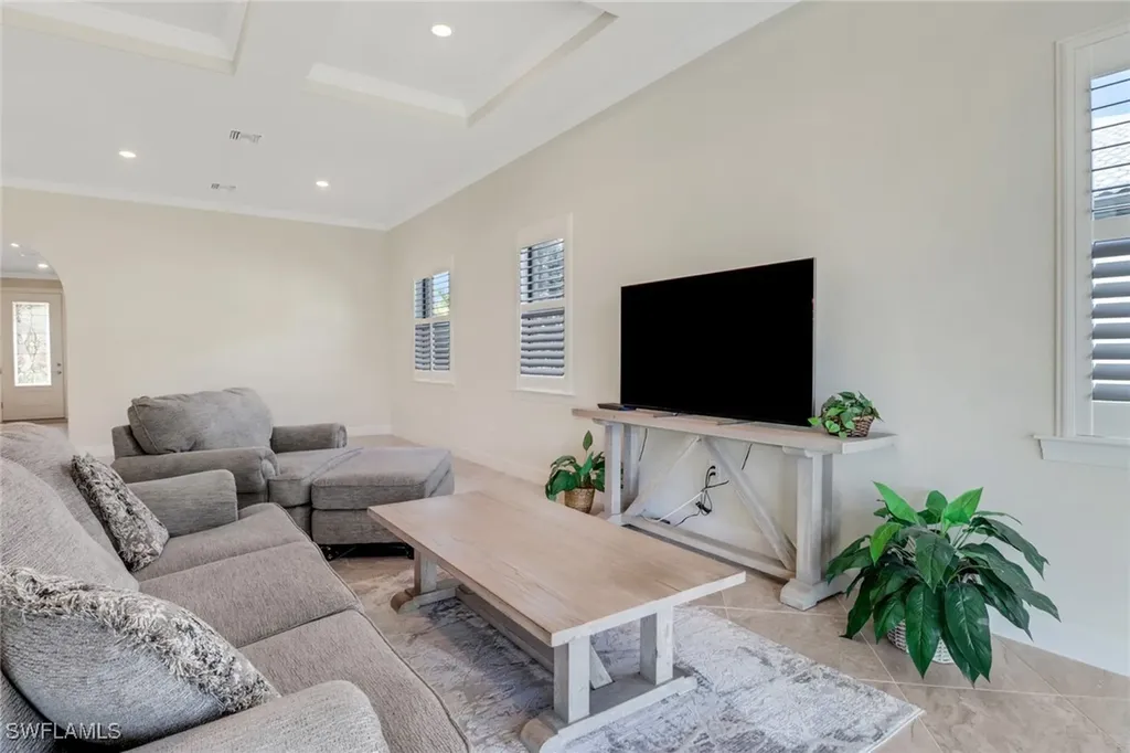 16562 Windsor Way Alva FL 33920