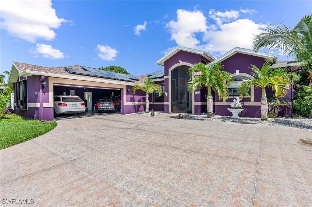 207 SE 31st Street Cape Coral FL 33904