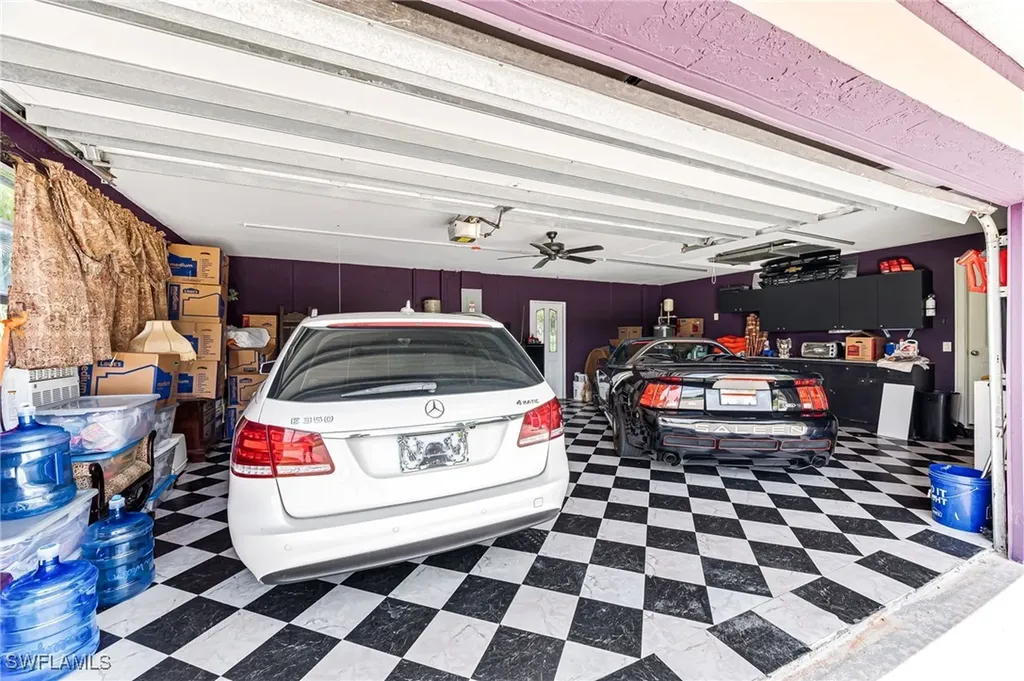 207 SE 31st Street Cape Coral FL 33904