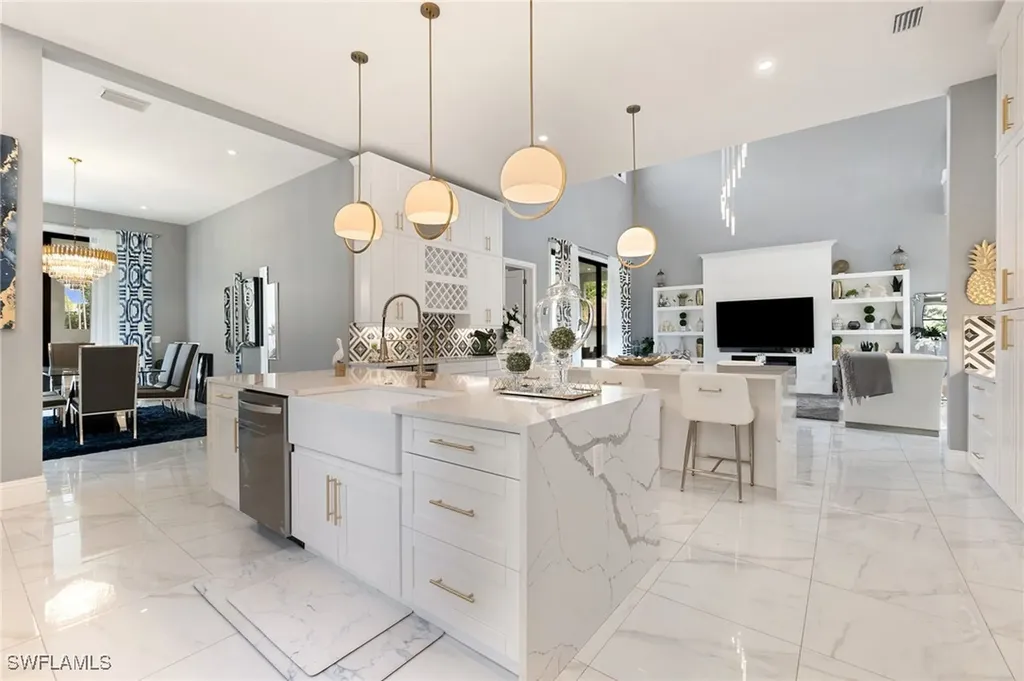 2227 21st Street SW Naples FL 34117